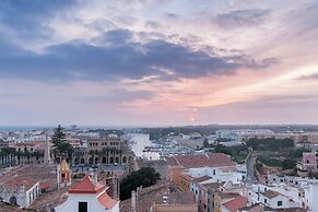 Seranova Luxury Hotel - Adults Only