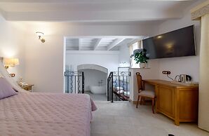 Seranova Luxury Hotel - Adults Only