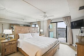 Inlet Reef 618 is Recently Upgraded 2 BR 2 Ba on the beach - amazing s