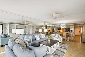 Inlet Reef 618 is Recently Upgraded 2 BR 2 Ba on the beach - amazing s