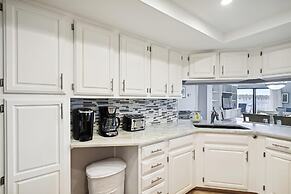 Inlet Reef 618 is Recently Upgraded 2 BR 2 Ba on the beach - amazing s