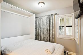 Inlet Reef 618 is Recently Upgraded 2 BR 2 Ba on the beach - amazing s