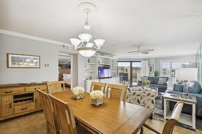 Inlet Reef 618 is Recently Upgraded 2 BR 2 Ba on the beach - amazing s