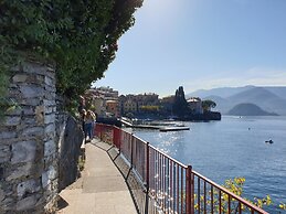 Captivating 2 Bedroom Apartment in Acquaseria