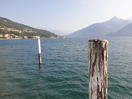 Captivating 2 Bedroom Apartment in Acquaseria