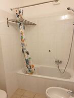 Captivating 2 Bedroom Apartment in Acquaseria