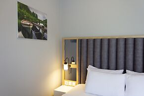 L'opera Deluxe Hotel