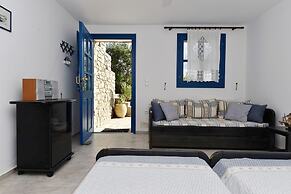 Villa Sophia Paros  Beachfront Sea View