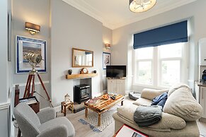 Beautiful 2-bed Apartment in Weston-super-mare