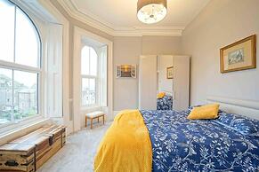 Beautiful 2-bed Apartment in Weston-super-mare