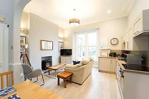 Beautiful 2-bed Apartment in Weston-super-mare