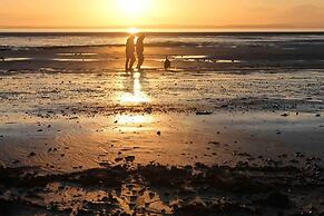 Beautiful 2-bed Apartment in Weston-super-mare