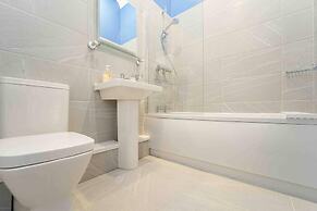 Beautiful 2-bed Apartment in Weston-super-mare