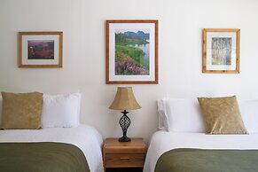 Rocky Mountain Inn