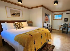 Rocky Mountain Inn