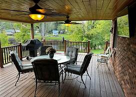 Smoky Mountain River Retreat #318