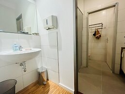 JC&BLUE Guesthouse - Hostel