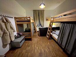 JC&BLUE Guesthouse - Hostel