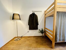 JC&BLUE Guesthouse - Hostel