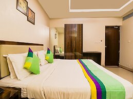 Treebo Time Square Marine Drive