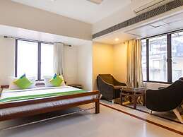 Treebo Time Square Marine Drive