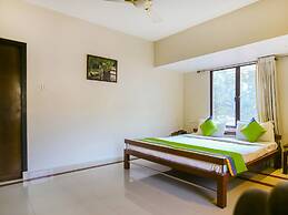 Treebo Time Square Marine Drive