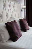 Apartments Flower Residence