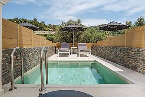 Nikon Boutique Hotel