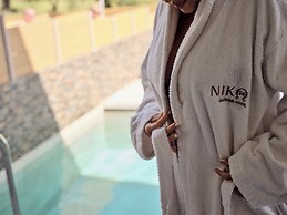 Nikon Boutique Hotel