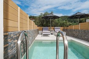 Nikon Boutique Hotel