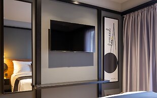 3 Pines Design Living