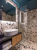 3 Pines Design Living