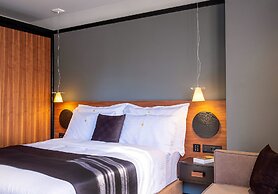 3 Pines Design Living