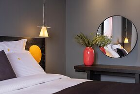 3 Pines Design Living