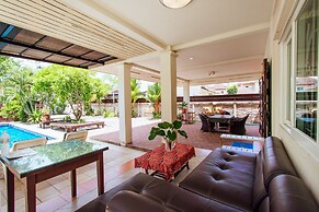 Captivating 3-bed Villa in Muang Pattaya