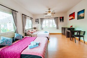Captivating 3-bed Villa in Muang Pattaya