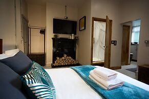 Stone Pit Apartments