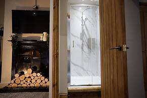 Stone Pit Apartments