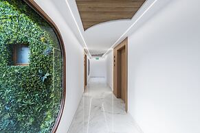 Odyssey Rooms