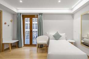 Odyssey Rooms