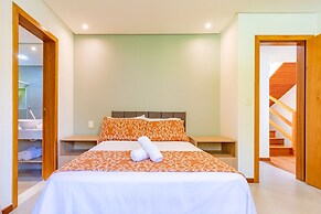 PF28 - Excelente Casa 4 Suítes