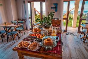 Mar Egeu Arte & Pouso