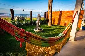 Mar Egeu Arte & Pouso