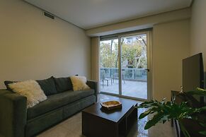 Le Montreal Apartments