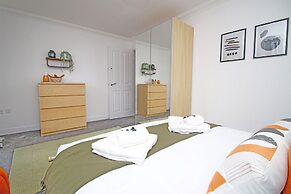 Isla House - Newport City Centre - Sleeps 7
