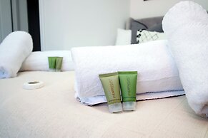 Eveswell Studios Comfort Studio 10