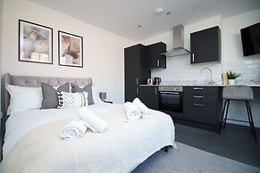 Eveswell Studios Comfort Studio 10