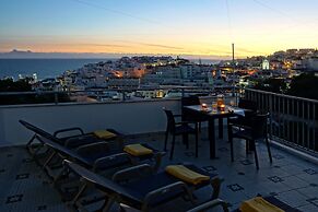 Rooftop Oldtown Residence