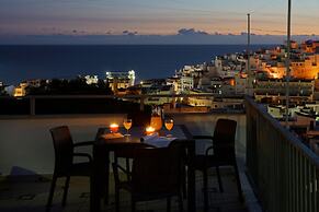 Rooftop Oldtown Residence