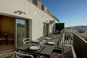 Rooftop Oldtown Residence